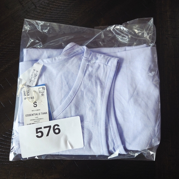 Adidas Originals Essentials Men's Tank Top - Light Purple/Violet Tone Small New - Picture 7 of 7